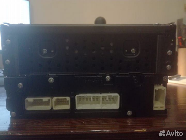 Штатная автомагнитола Toyota 86120-02A50 DIC 2011