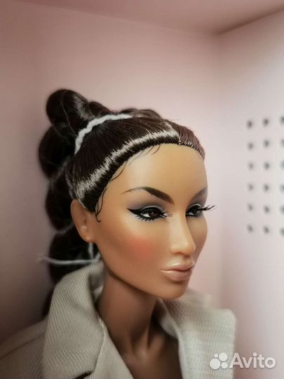 Mademoiselle Annik NU face Integrity toys