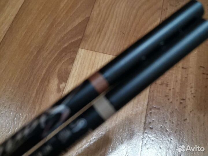 Карандаш для бровей KVD