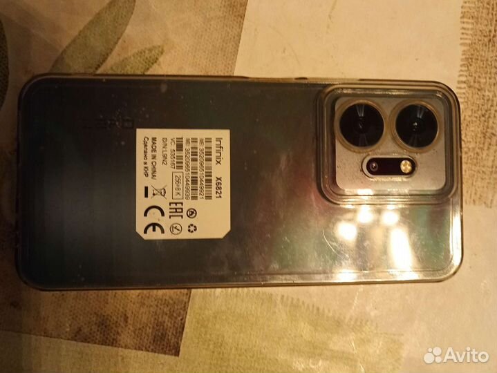 Мобильные телефоны