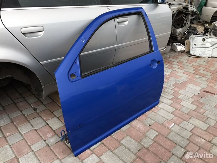Дверь передняя левая Фольксваген Гольф 4