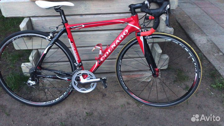 Шоссейный велосипед colnago