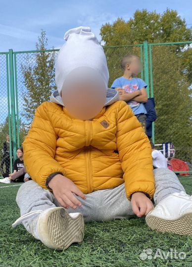 Бомбер reserved