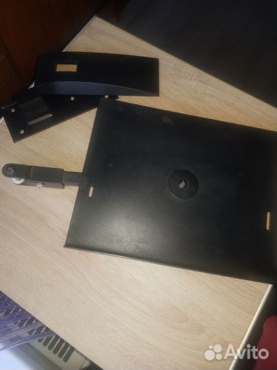 Кронштейн для телевизора