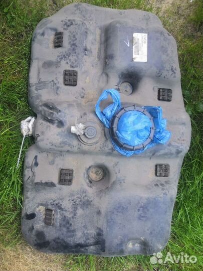 Бензобак civic 5D