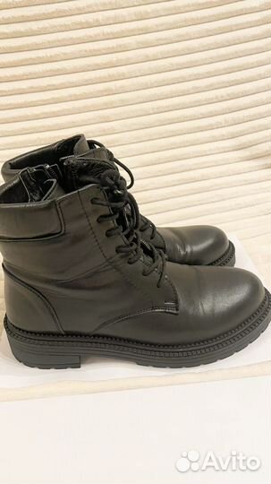 Ботинки женские осенние 38