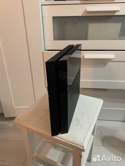 Sony playstation 4