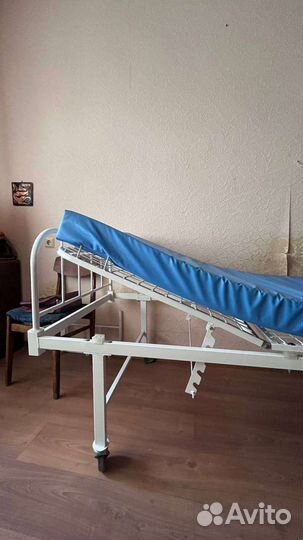 Медицинская кровать для лежачих больных бу