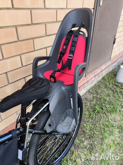 Детское велокресло hamax zenith