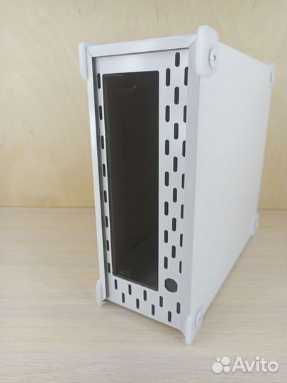 Корпус для пк mini-itx