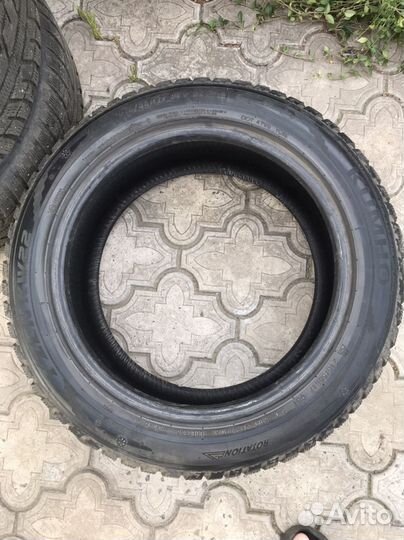 Kumho I'Zen KW22 215/55 R17 98T