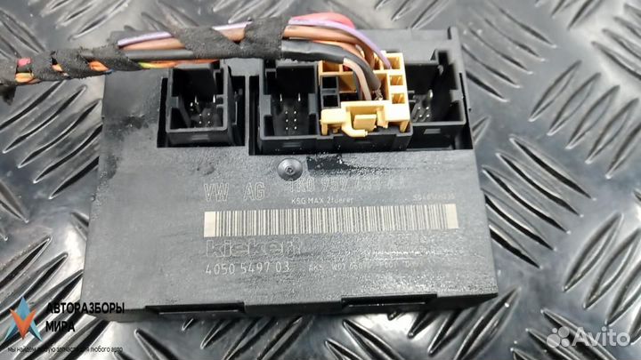 Блок комфорта Volkswagen Golf 5 2006 1K0959433AJ