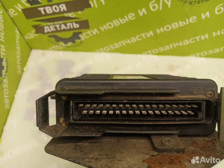 Блок управления двигателем Vw Passat B3 седан 9A