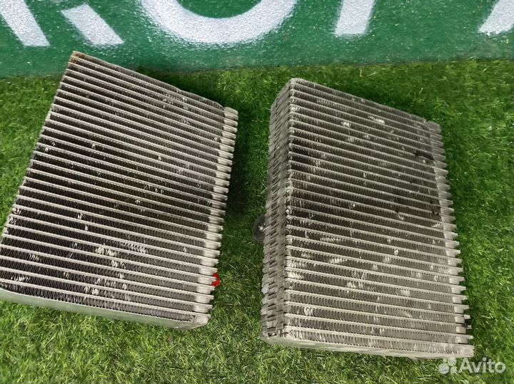 Радиатор кондиционера для Volvo S80