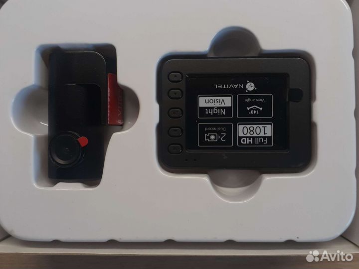 Видеорегистратор navitel