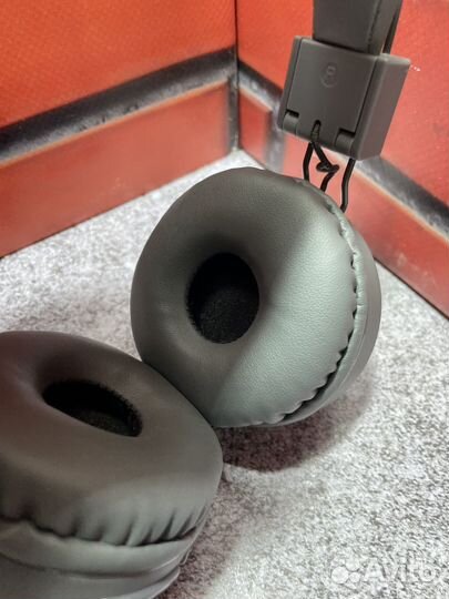 Беспроволные наушники Hoco W25