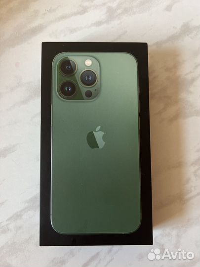 Коробка от iPhone 13 pro зеленая