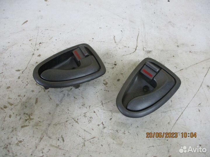 Ручка двери внутренняя Хендай Акцент (2009)