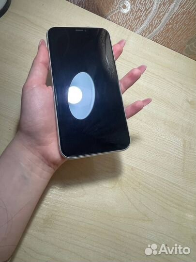 iPhone Xr, 128 ГБ