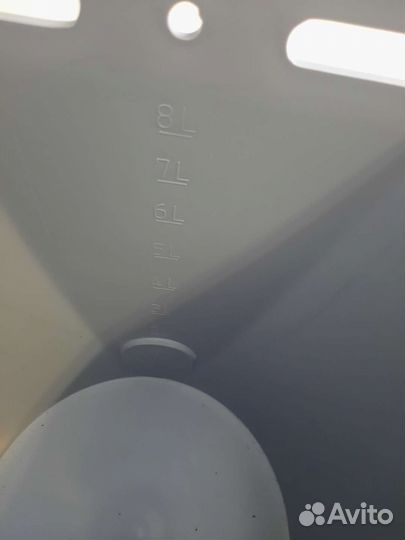 Ведро для поения телят