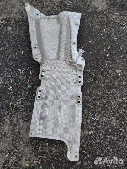 Теплоизоляция Bmw X3 2.0D E83 N47 2009