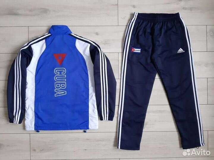 Спортивный костюм Adidas