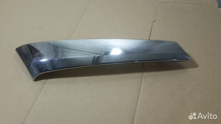 Накладка решётки радиатора Land Cruiser 150