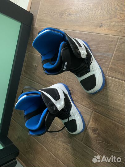 Сноубордические ботинки burton