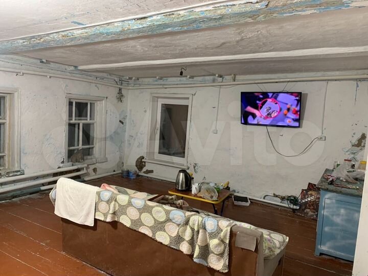 Дом 56 м² на участке 9,5 сот.