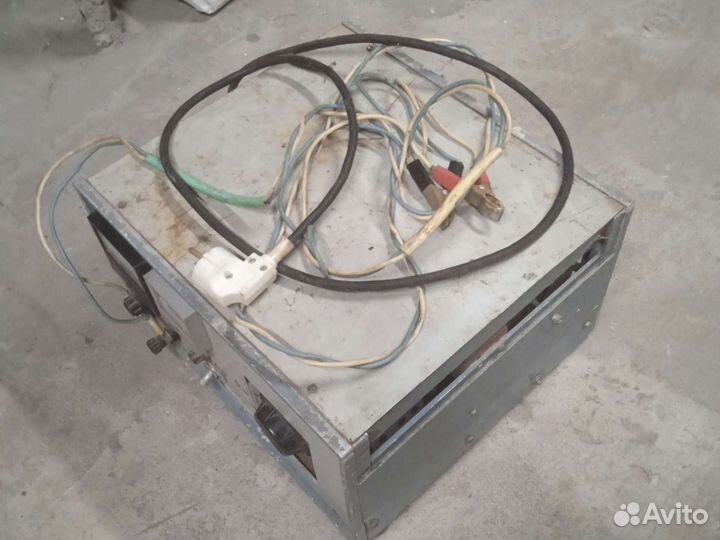 Зарядное устройство для акб СССР