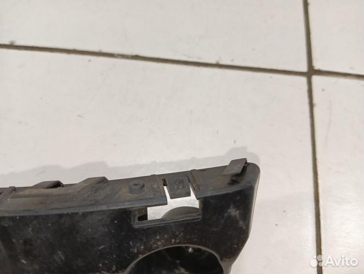 Кронштейн переднего бампера Infiniti Q50 I (2013—2