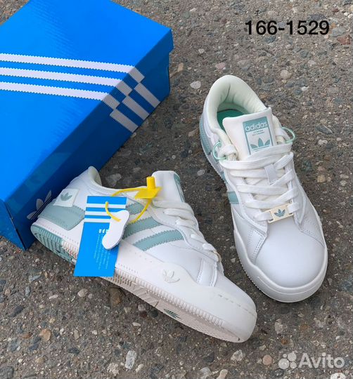 Косметика faberlic, постельное бельё, пакет вещей