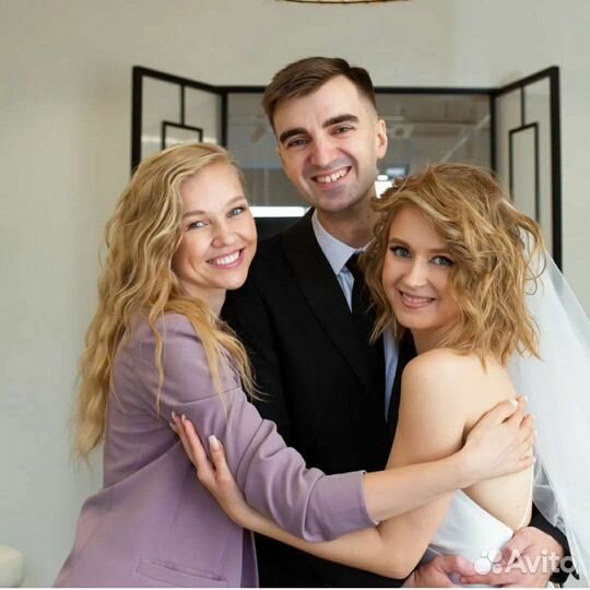 Ведущая (не Тамада); Диджей + Проф. Аппаратура