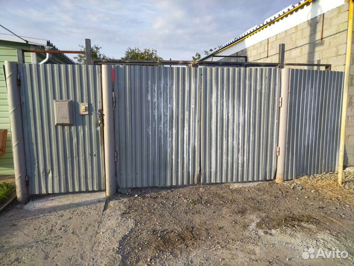 Ворота с калиткой распашные бу