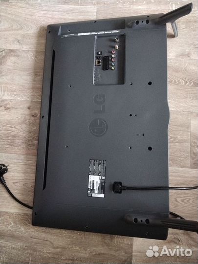 Телевизор lg SMART тв 32 дюйма