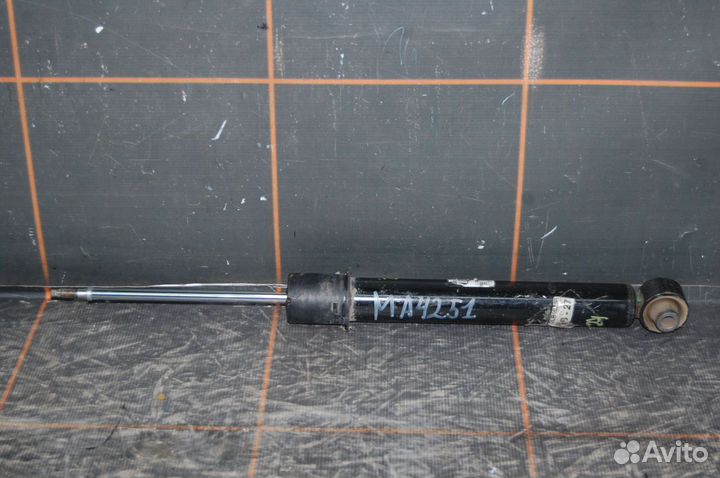 Амортизатор задний - Kia Sportage 4