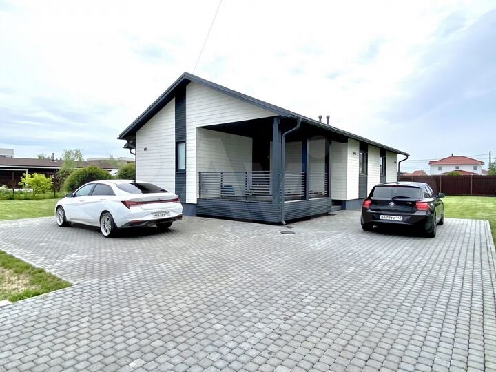 Коттедж 155 м² на участке 9 сот.