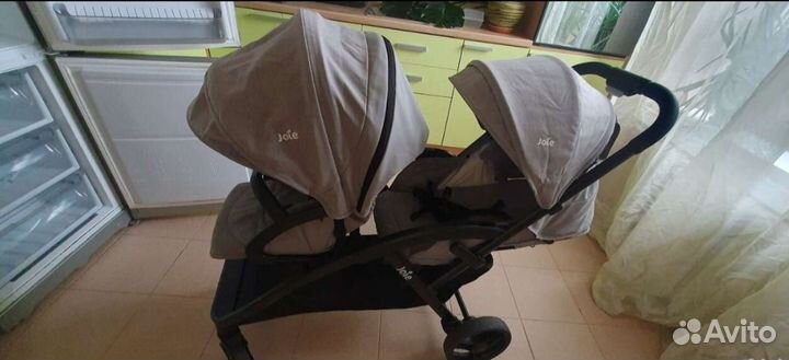 Коляска для двойни или погодок