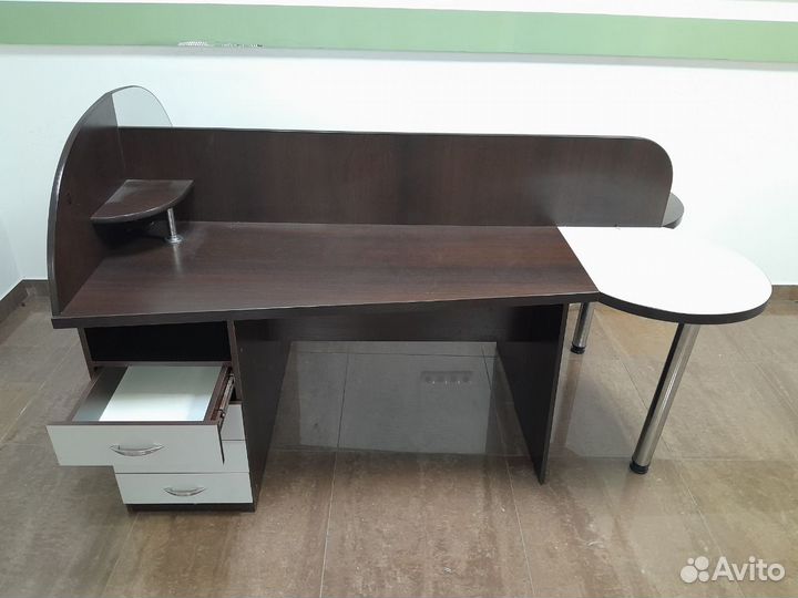 Столы офисные 2 штуки длинна 170 см длина