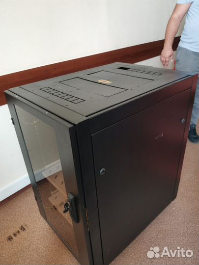 Шкаф телекоммуникационный напольный 18U