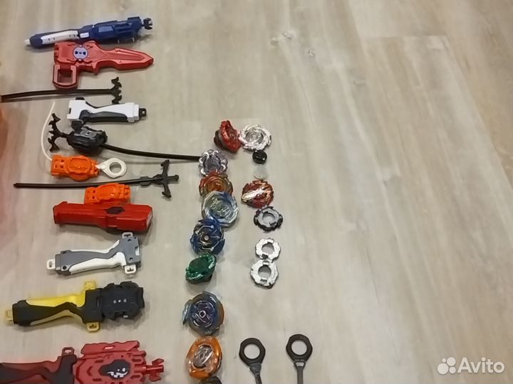 Волчки бейблейд