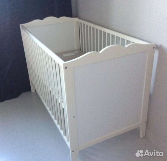 Кровать Икеа Хенсвик