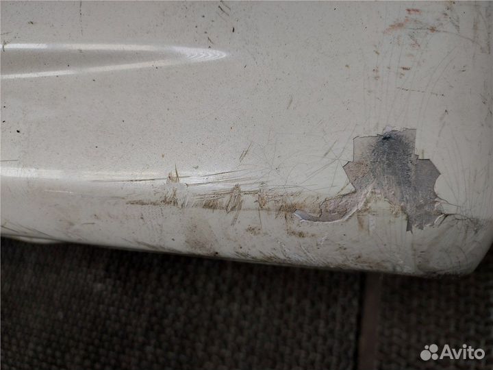 Бампер Nissan Elgrand, 2008