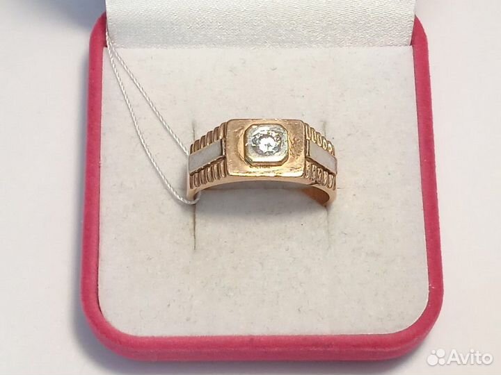 Перстень золотой