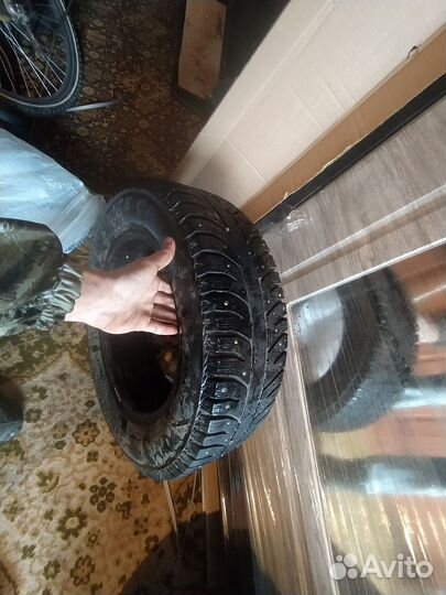 Bridgestone Ice Cruiser 7000 175/70 R14