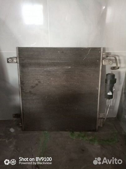 Радиатор кондиционера Infiniti Qx56 VK56VD