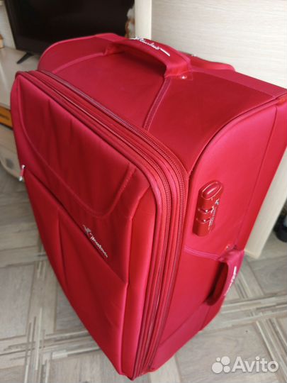 Чемодан на колесах