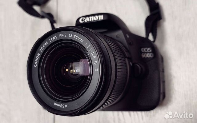 Зеркальный фотоаппарат canon EOS 600d объявление продам