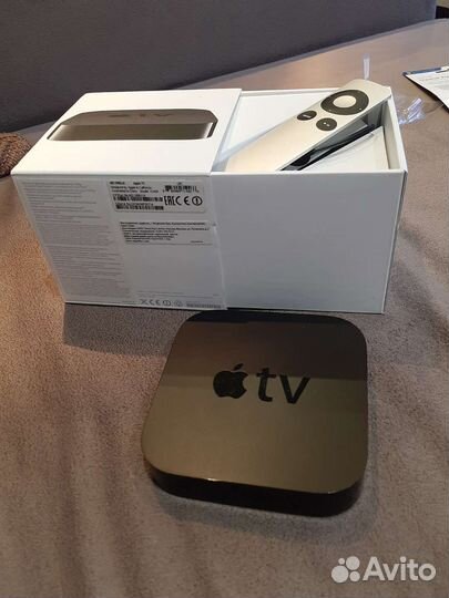Приставка к телевизору Apple TV