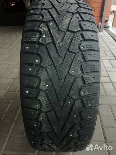 Pirelli Ice Zero 235/65 R17